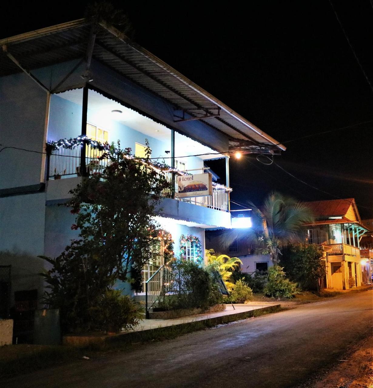 Vista Mar Hotel Bocas del Toro Esterno foto